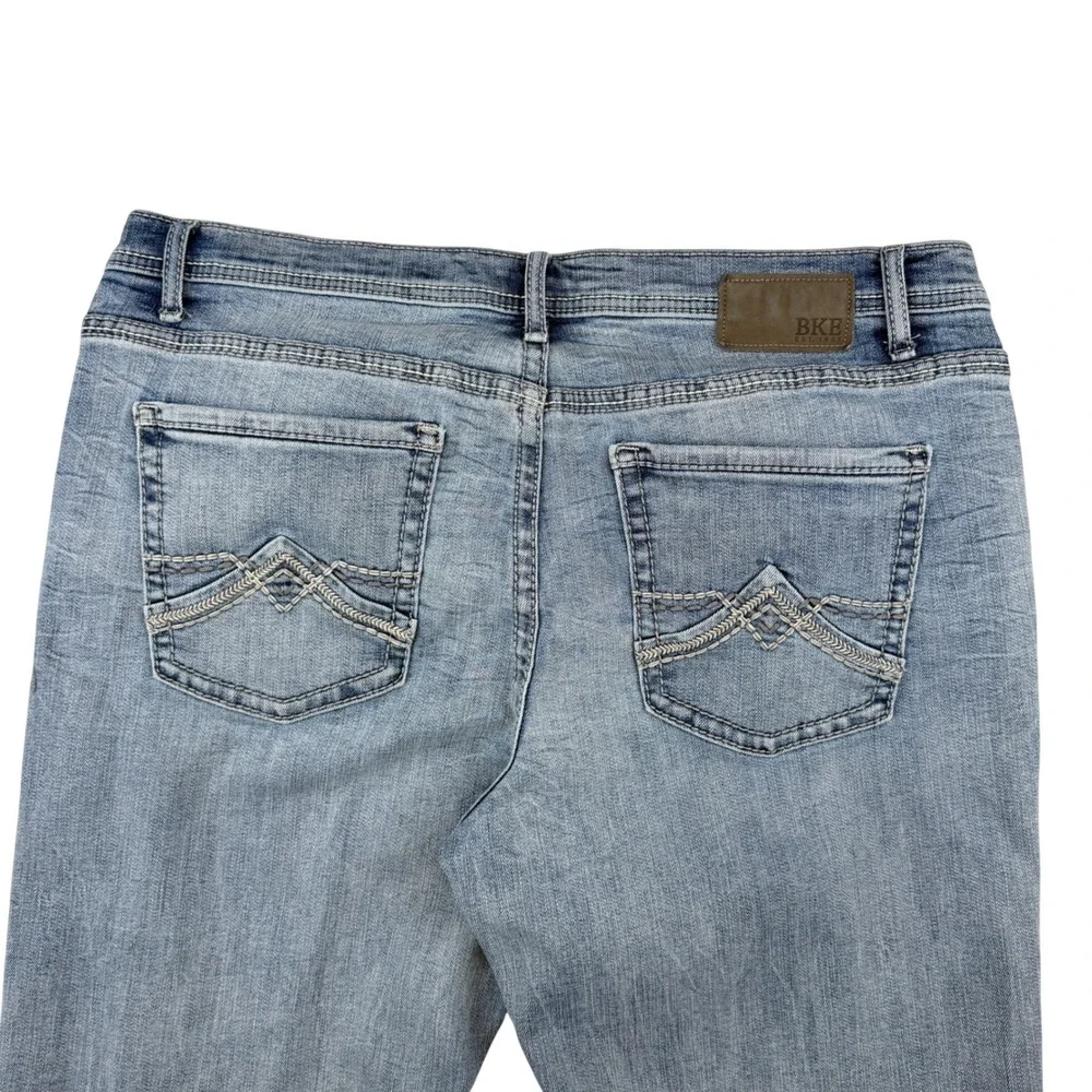 BKE Henry Jeans Mens 38x34 Light Wash Straight Stretch Coolmax